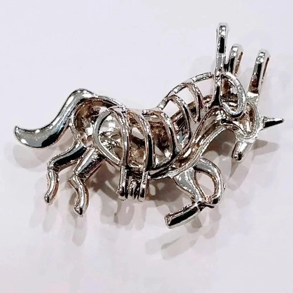 Mythical Unicorn Horse Charm Pendant Silver Tone - Picture 3 of 3
